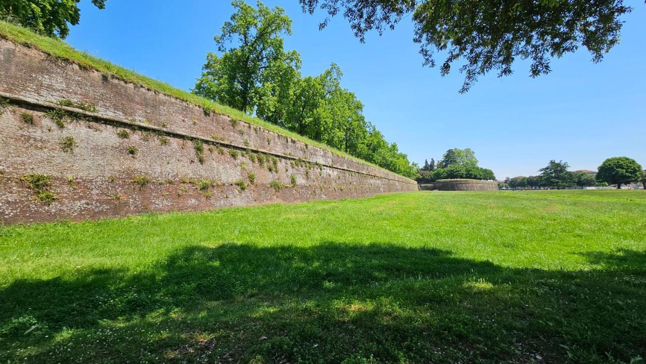 Cozybricks In Lucca - Apartments In Lucca Historical Center - Air Cond & Wifi - Ngoại thất bức ảnh