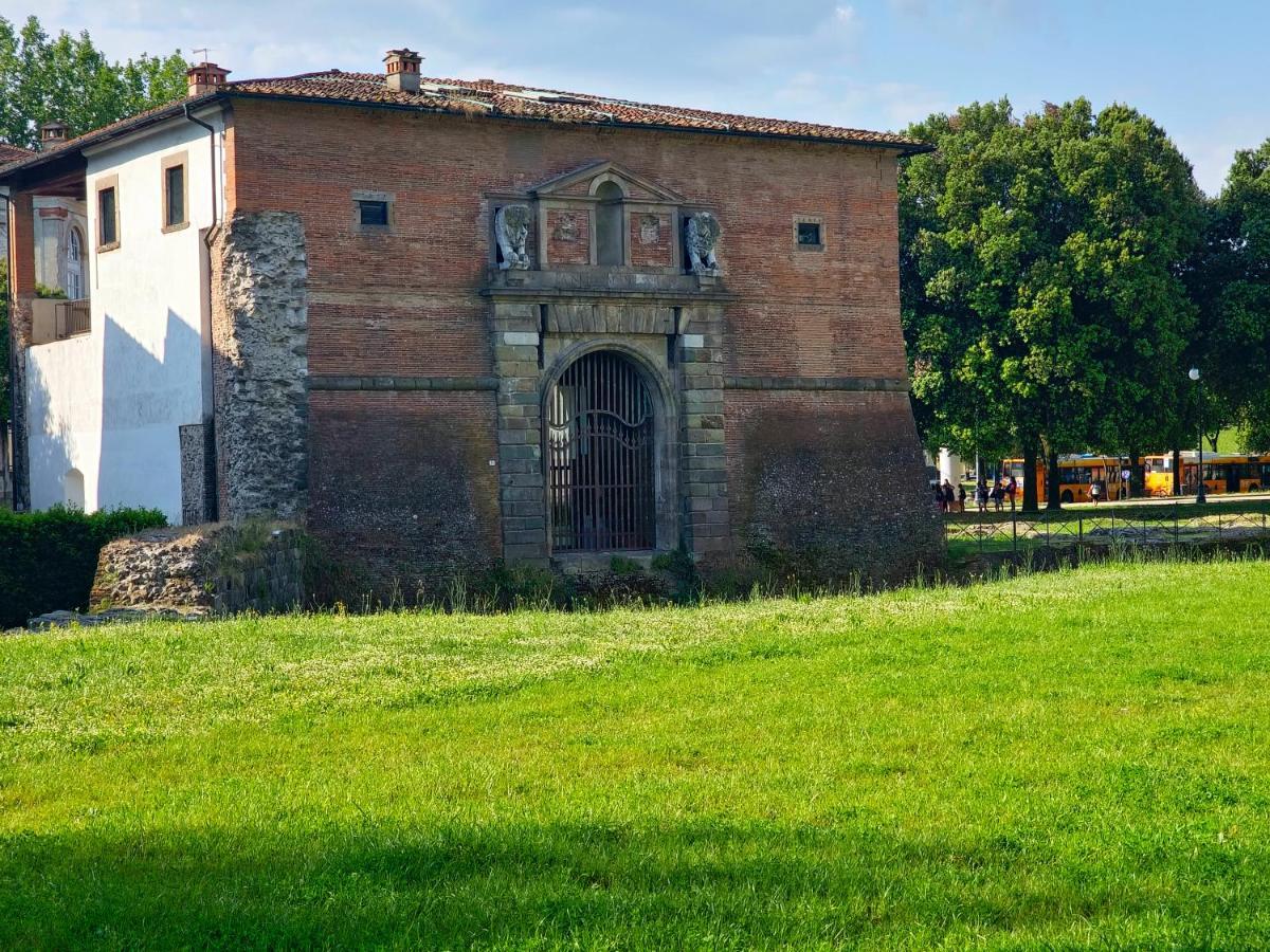 Cozybricks In Lucca - Apartments In Lucca Historical Center - Air Cond & Wifi - Ngoại thất bức ảnh